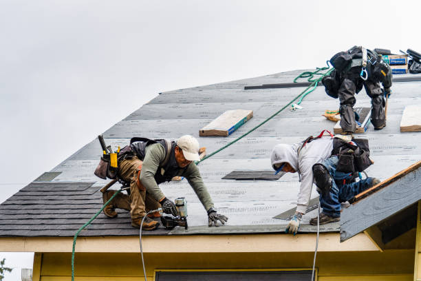 Professional Gutter Installation technician working in Manheim, PA
